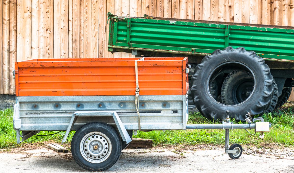 Picking, Maintaining & Replacing Trailer Tires