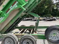 2020 Diamond C LPD LPD207-12X82-GREEN - #DCT22320