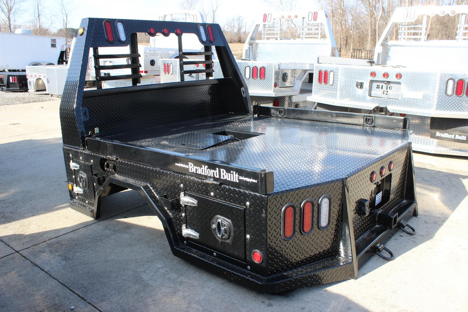 2022 BRADFORD BUILT BBREGULATOR8484MC BB16700