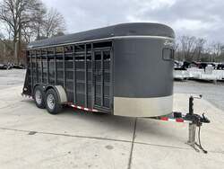 2011 Delta HORSE TRAILER - #US27734