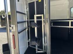 2026 Homesteader 2 HORSE SLANT BP - #HS43526