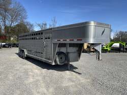 2021 Featherlite 8127-7026 - #US55928