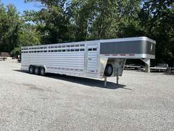 2027 Featherlite 8127-8032 - #FTHR66497